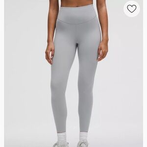 Base pace high-rise tight 25” dark red sz 6